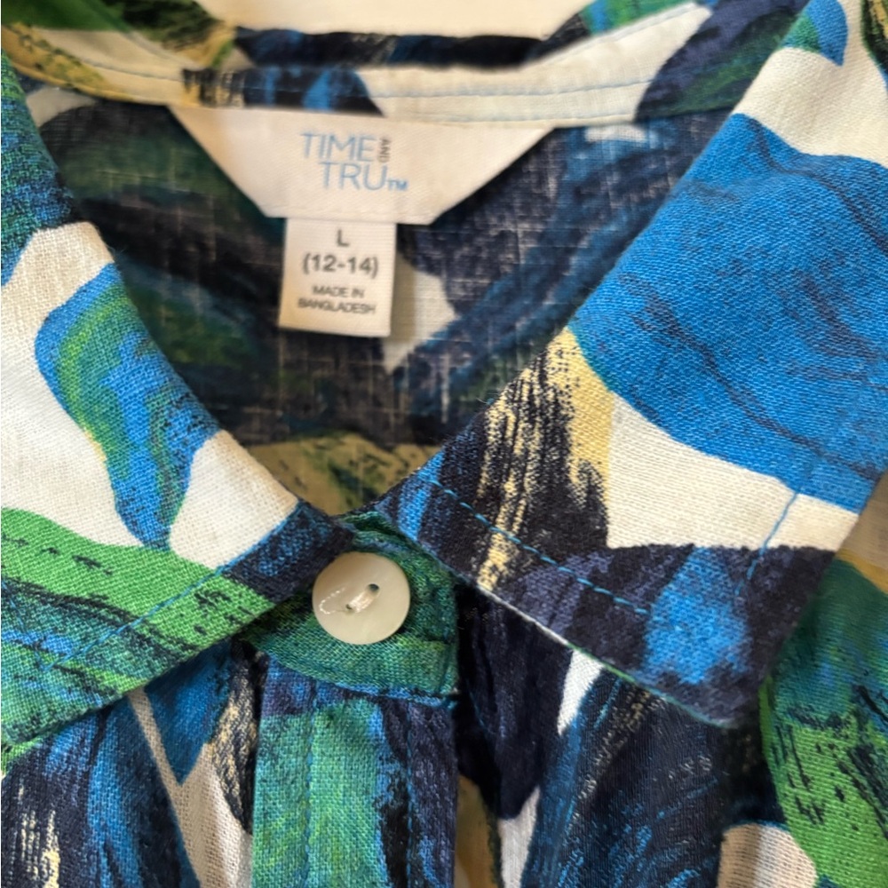 Floral Blue and Green Women’s Top - Picture 2 of 5